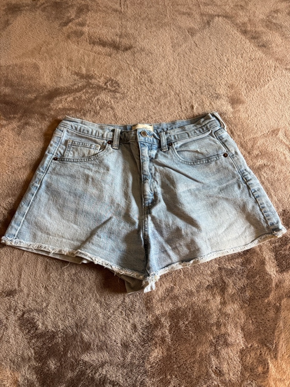 Universal Thread Light Wash High-Rise Denim Cutoff Shorts